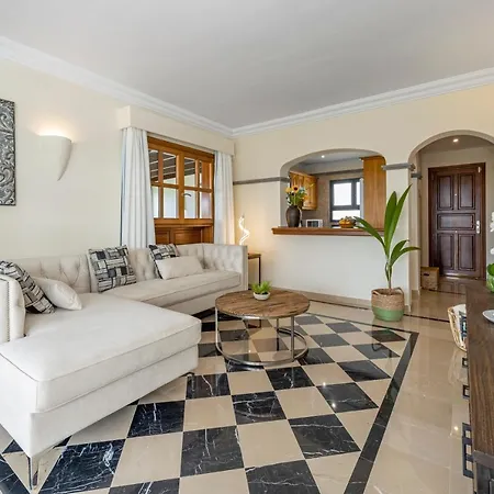 Lanzarote Zafiro Game 16 Playa Blanca (Lanzarote)